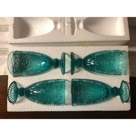 The Pioneer Woman Amelia 4-Piece 14.7-Ounce Goblet Set, Teal - Picture 3 of 3